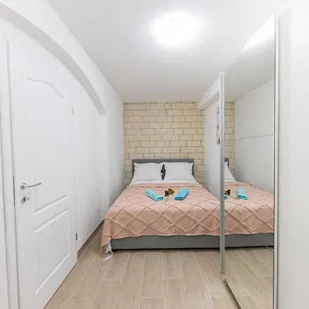 Marin Apartmán *