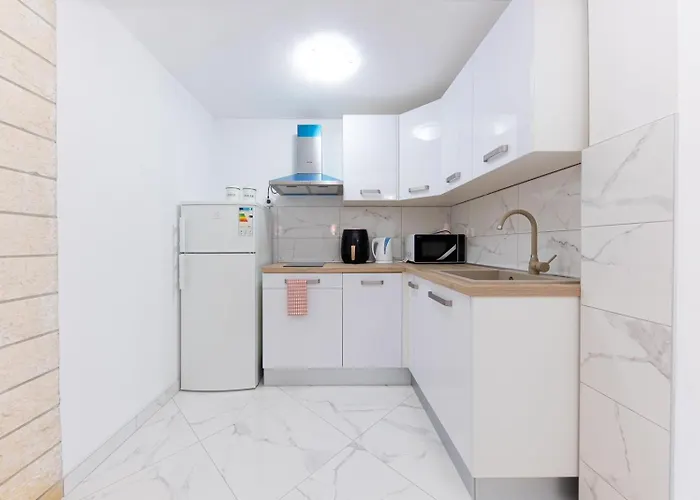 Marin * טרוגיר