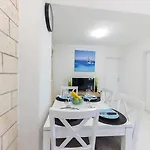 Apartment Marin
