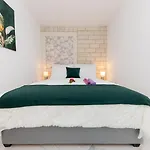 Apartment Marin *