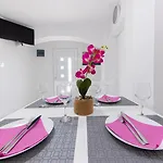 Marin Apartment